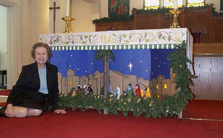 Manger scene 1.jpg (297646 bytes)