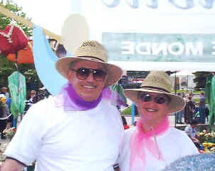 Jubilee Flotilla 2000 Frank & Penny Sisson.jpg (27672 bytes)